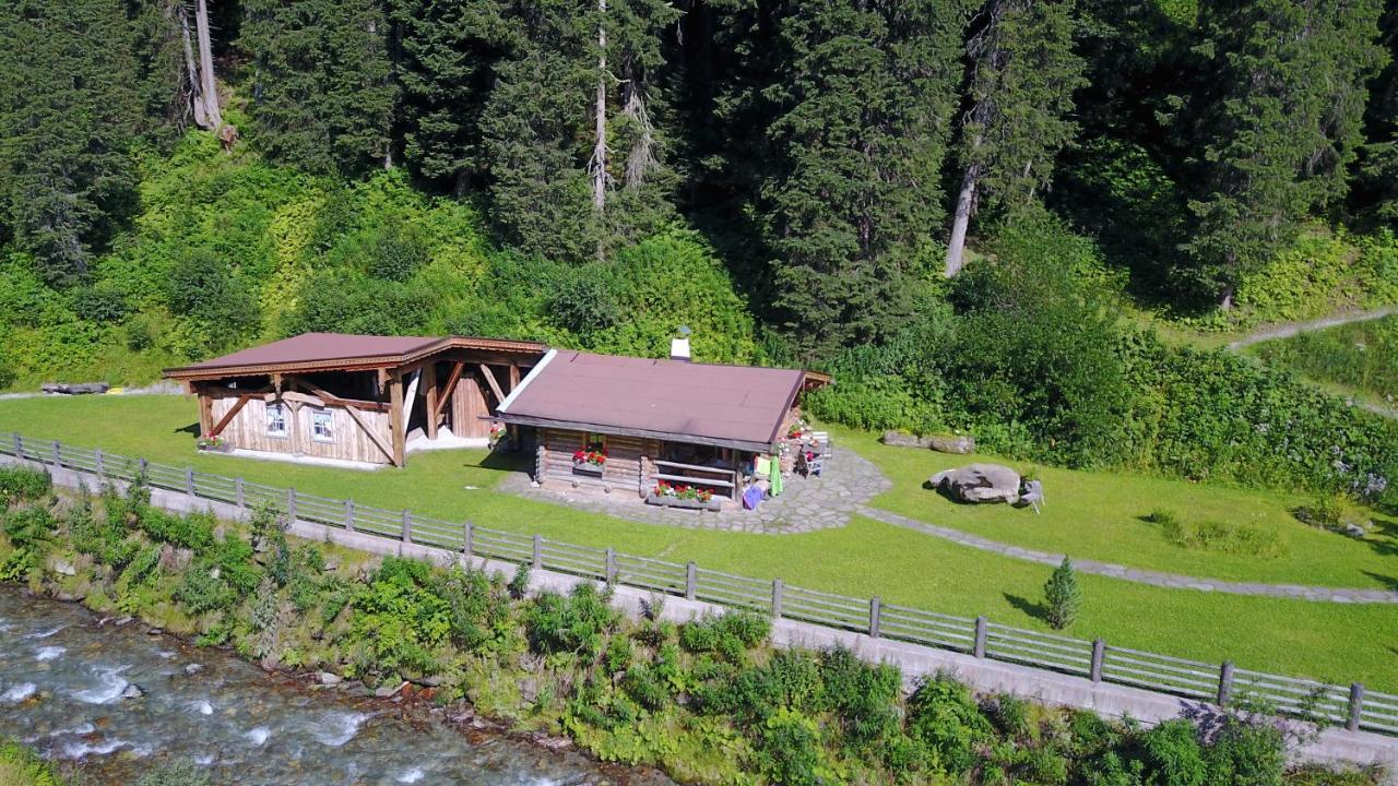 Almnest In Hochfuegen Mit Privat Spa Eksteriør billede