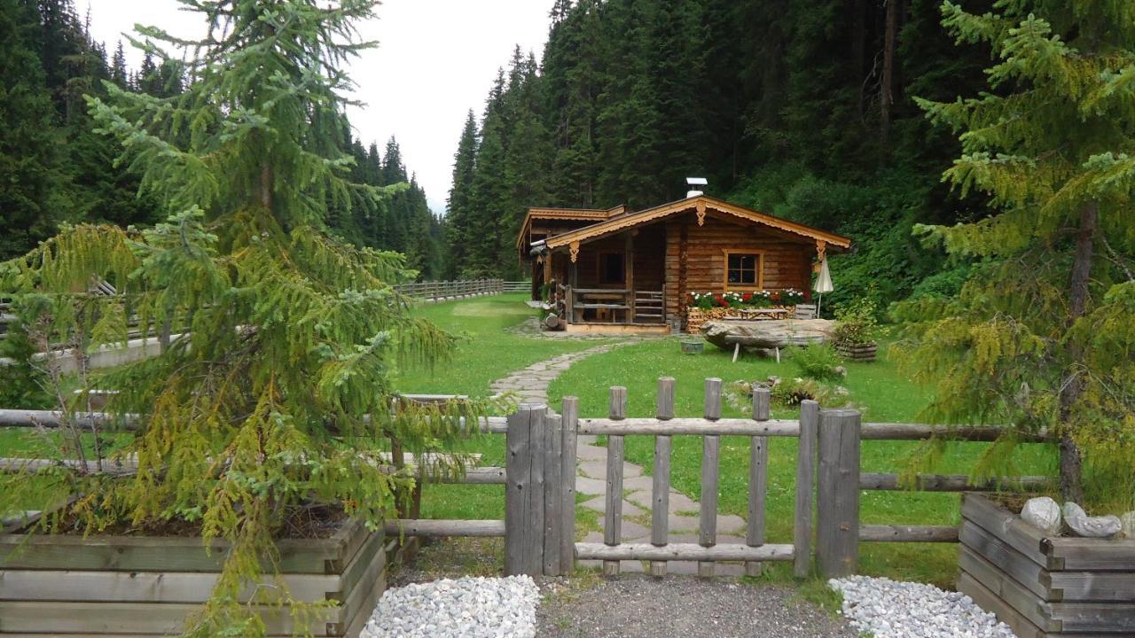 Almnest In Hochfuegen Mit Privat Spa Eksteriør billede